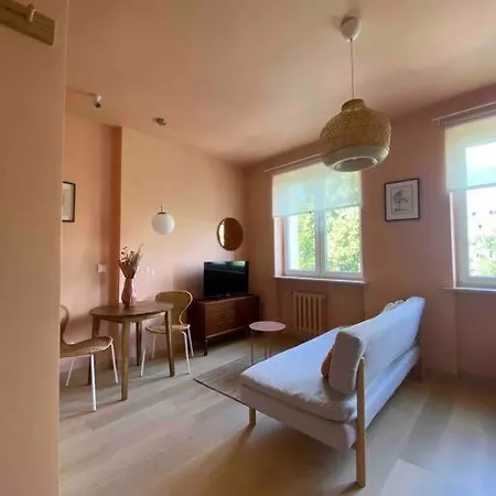 The Most Adorable Studio In Apartment Warsaw